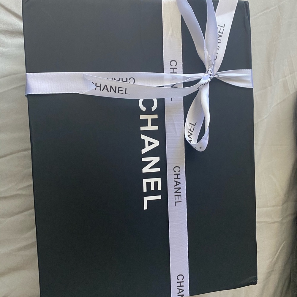 CHANEL VANITY CASE BAG